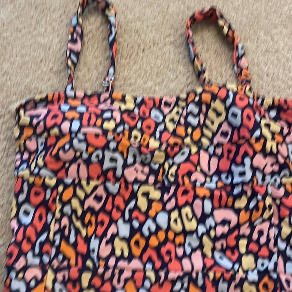 Summersalt one piece. Size 6.